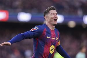 莱万：祝愿拉波尔塔在选举一切顺利 别人需5周康复的伤我3周就好